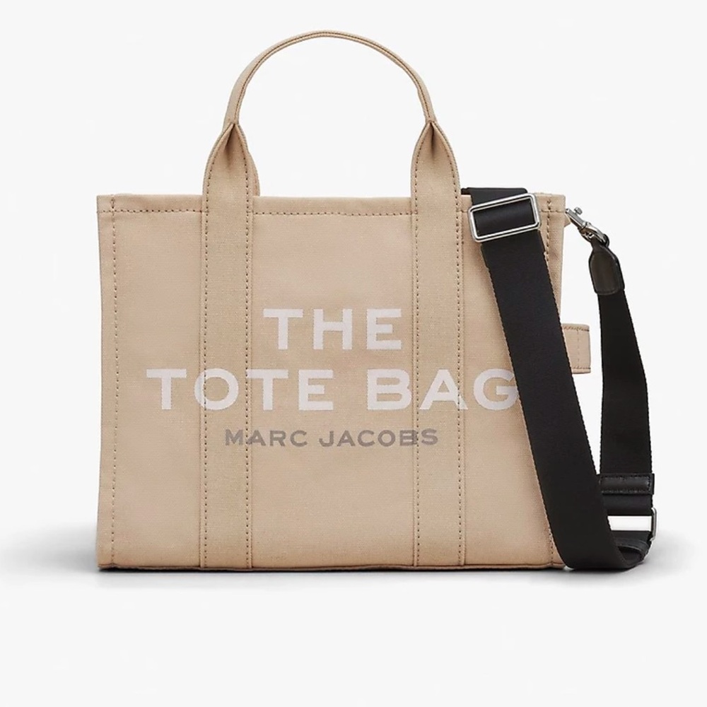 Marc Jacob’s Medium Tote Bag in Beige